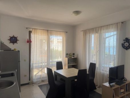 ID 1223 Dining area