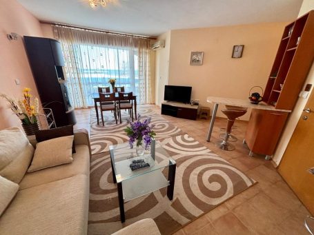 Apartment with sea view for sale in Lucky 2 Sveti Vlas - first line