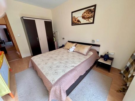 ID 1254 large bedroom