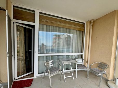 ID 1254 terrace