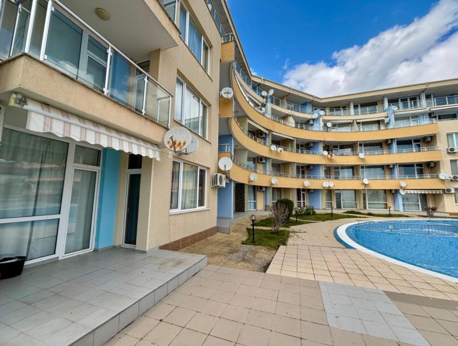 ID 1254 View of complex "Lucky 2" in Sveti Vlas