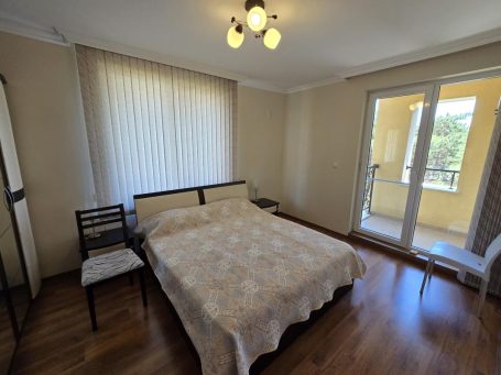 ID 1252 cozy bedroom