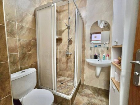 ID 1257 bathroom