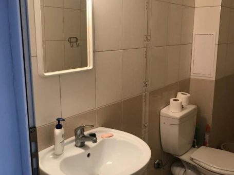 ID 1246 bathroom