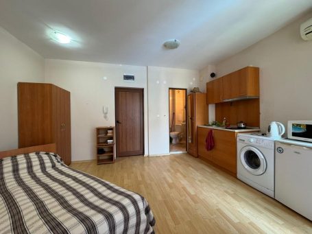 Studio with pool view for sale in Amadeus 11 in Sunny Beach
