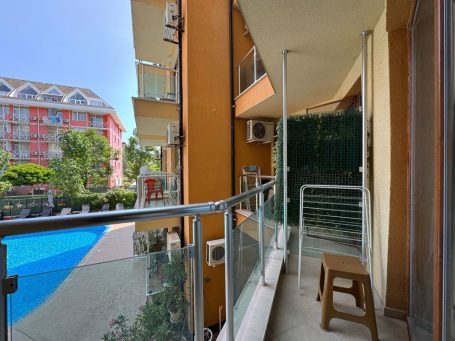 ID 1258 swimming pool