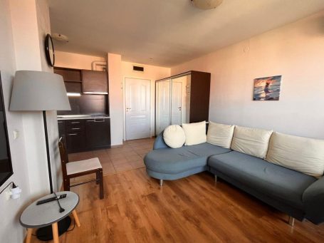 Комфортен апартамент в комплекс „Holiday Fort Noks“, Слънчев бряг