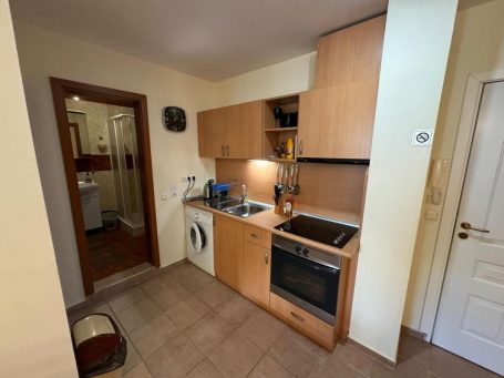 ID 1261 kitchen corner