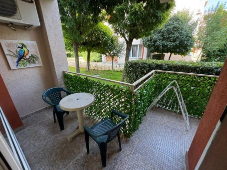 ID 1261 terrace